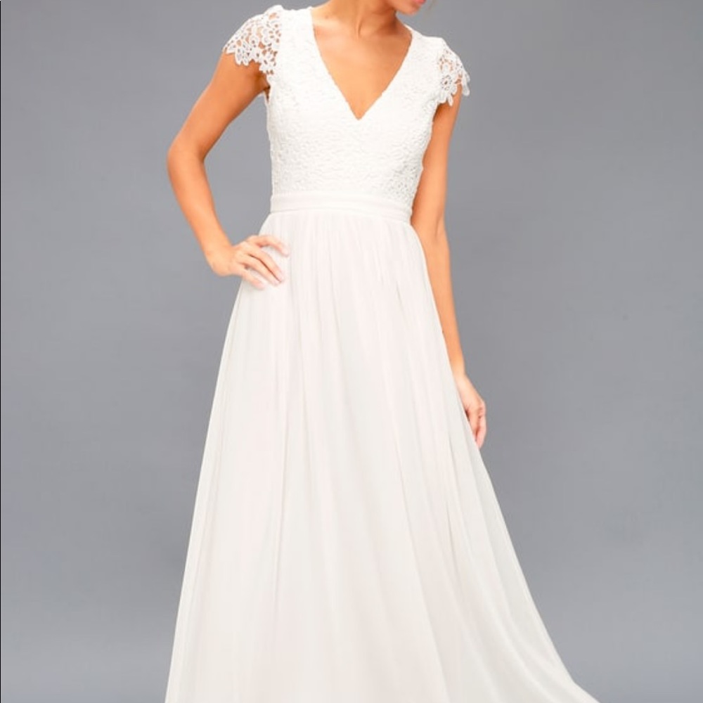 White backless lace maxi dress